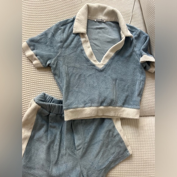 Reformation Walden Two Piece - Picture 4 of 4